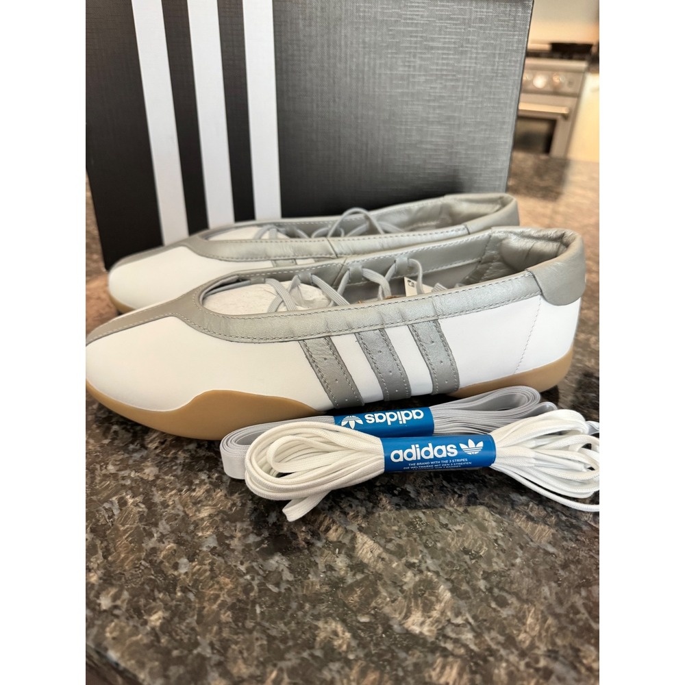 Adidas Taekwondo Mei Ballet Shoes White Silver Gum JQ6438 Womens 9.5 NEW